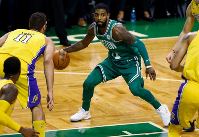 但更像是两 但更像是两